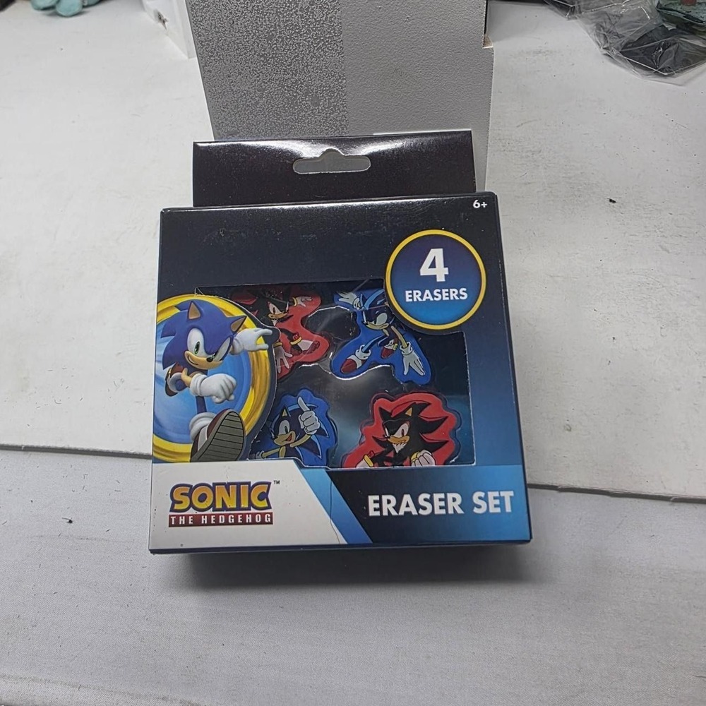 Sonic the Hedgehog eraser set with‎ 4 erasers